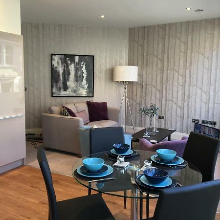 Star Tree Apartment 约克 外观 照片