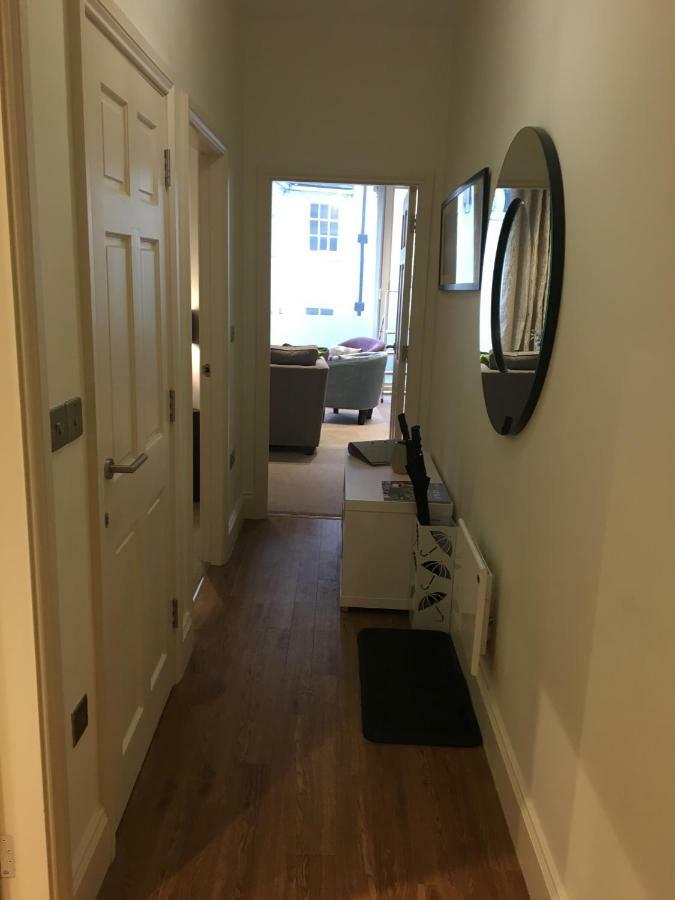Star Tree Apartment 约克 外观 照片