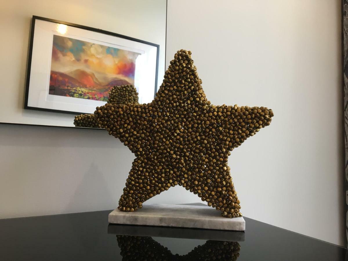 Star Tree Apartment 约克 外观 照片