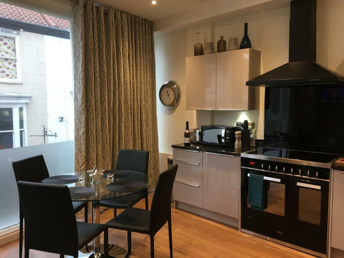 Star Tree Apartment 约克 外观 照片